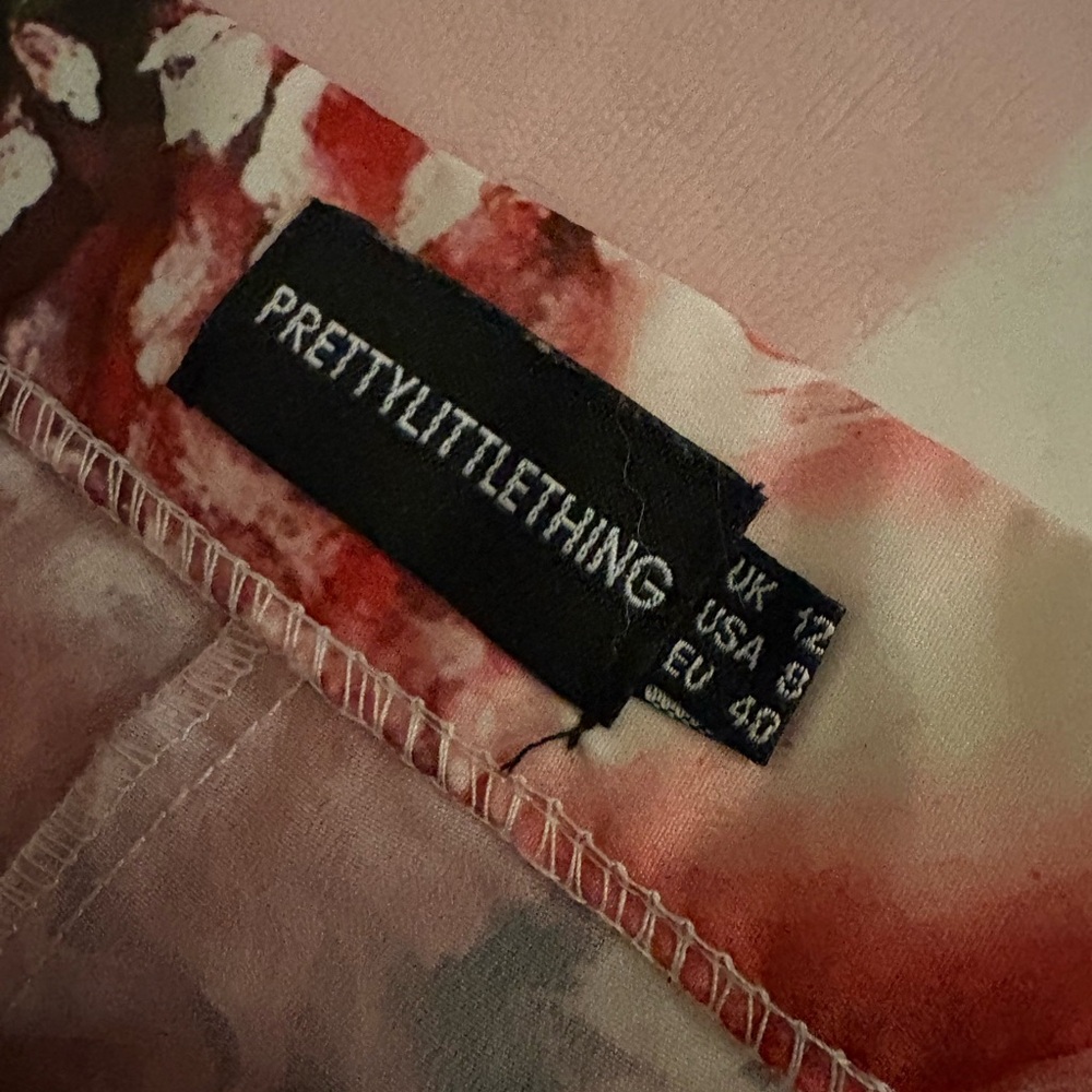 PrettyLittleThing Pink and Red Fabric wide leg pants